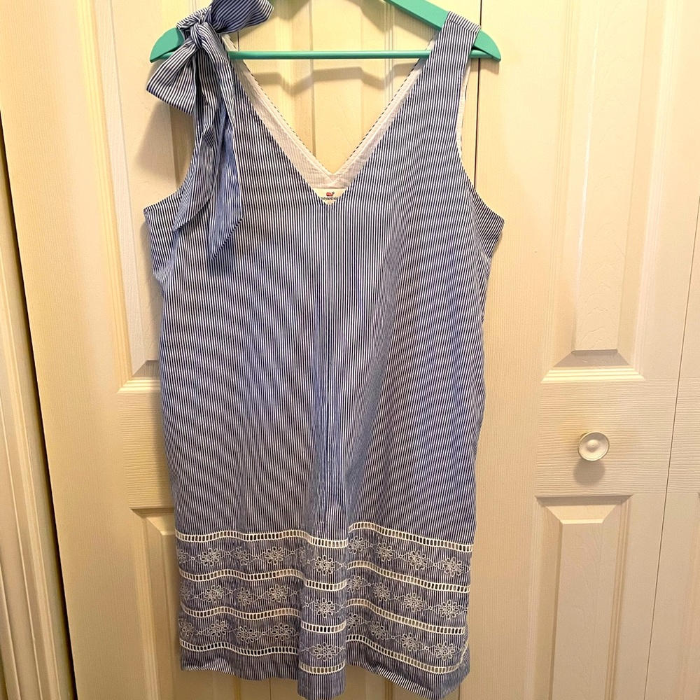 Vineyard Vines seersucker dress